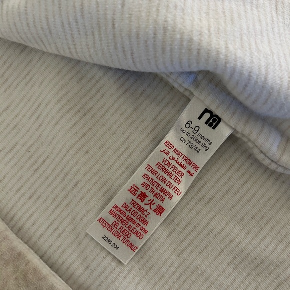 Baby boy clothes lot 3-6 months and 6-9 months - Picture 15 of 16